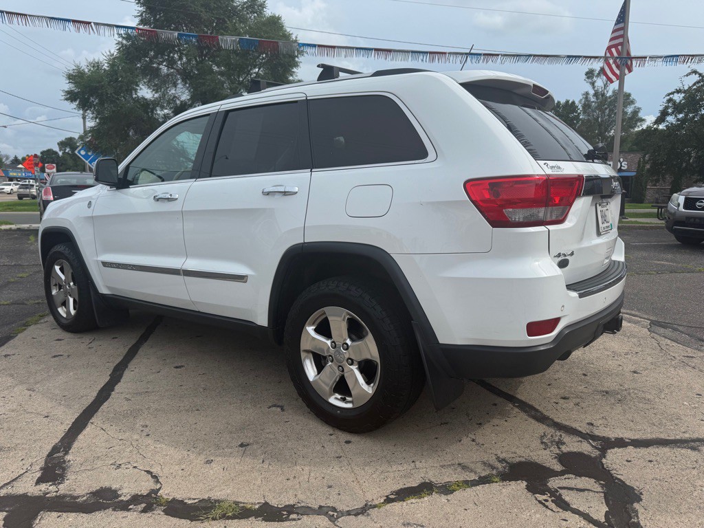 2013 Jeep Grand Cherokee Image 3