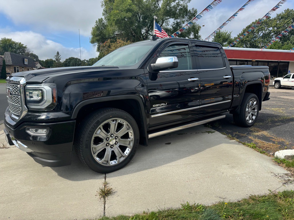 2018 GMC Sierra Image 2