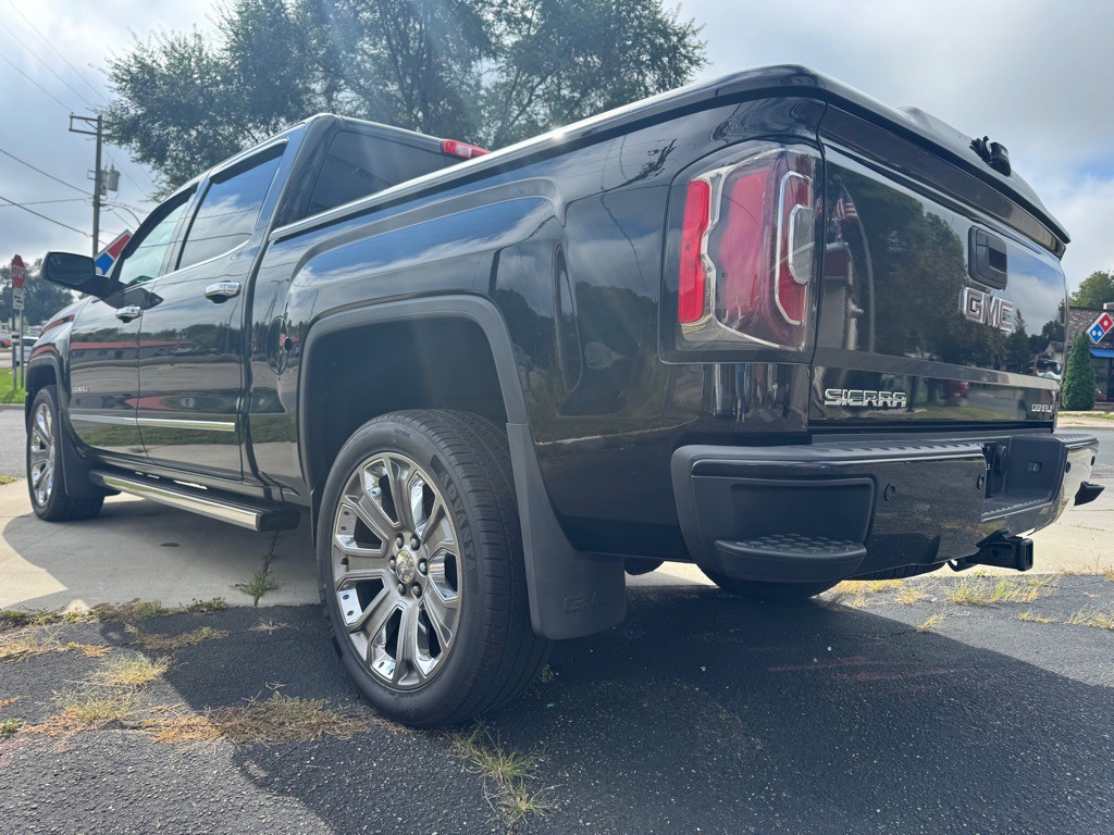 2018 GMC Sierra Image 3