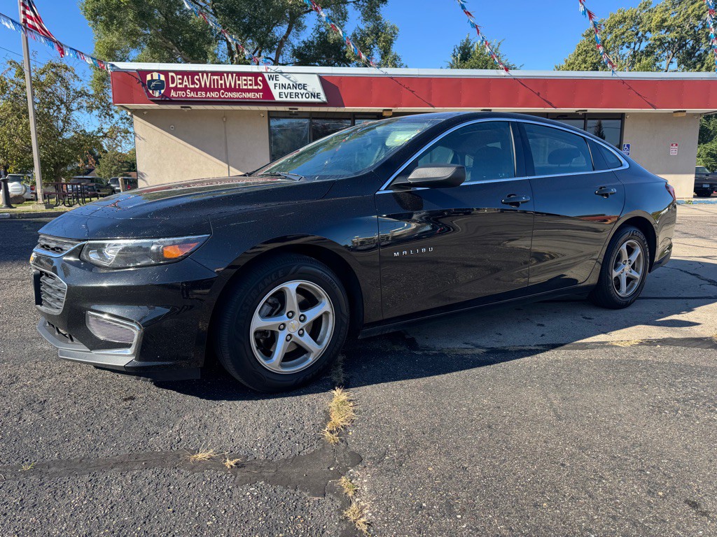2018 Chevrolet Malibu Image 1