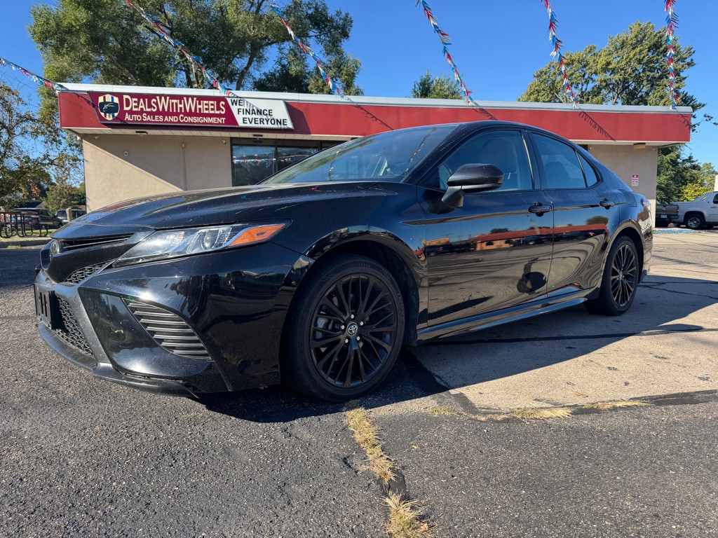 2020 Toyota Camry Image 5