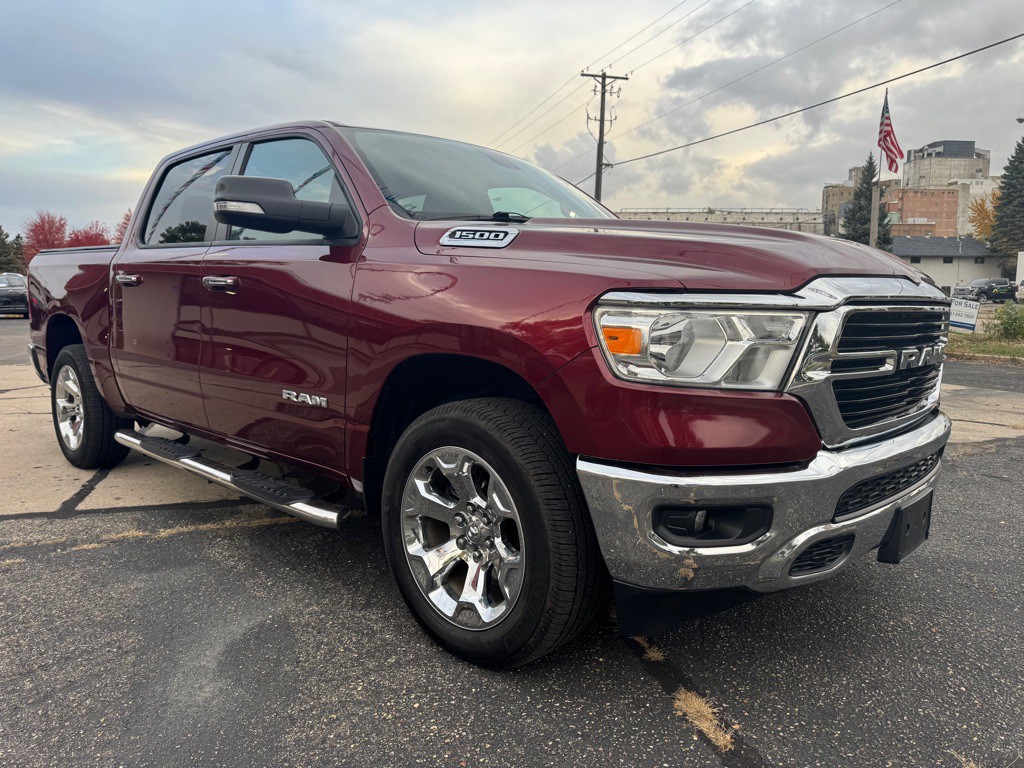 2019 RAM 1500 Image 3