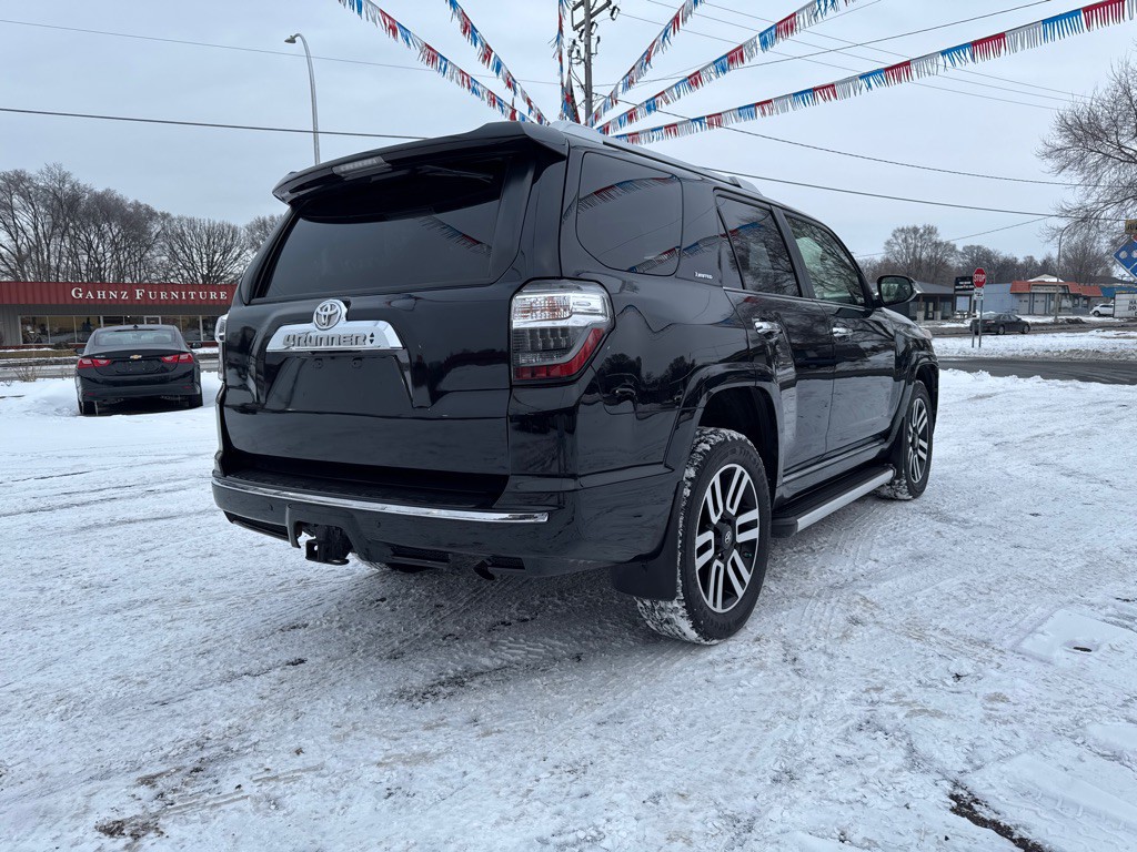 2016 Toyota 4Runner Image 5