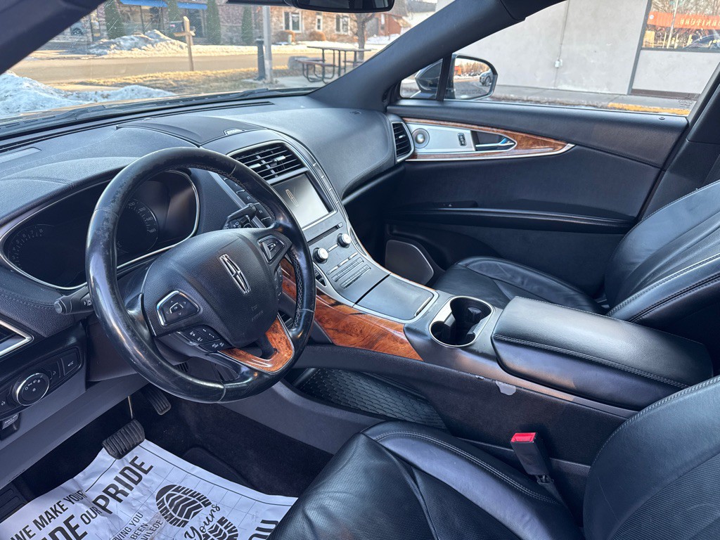 2016 Lincoln MKX Image 9