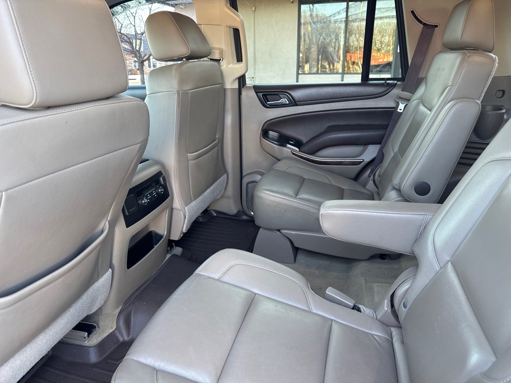 2017 Chevrolet Tahoe Image 10