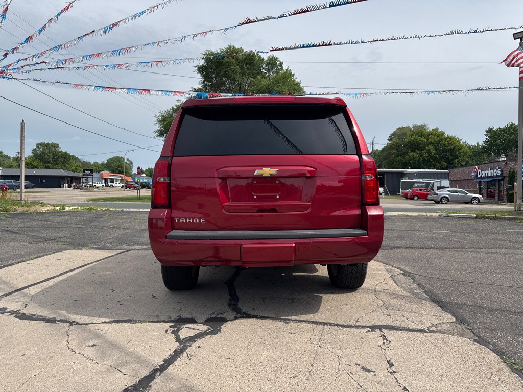 2015 Chevrolet Tahoe Image 4