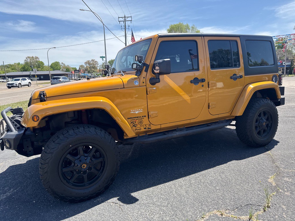 2014 Jeep Wrangler Unlimited Image 2