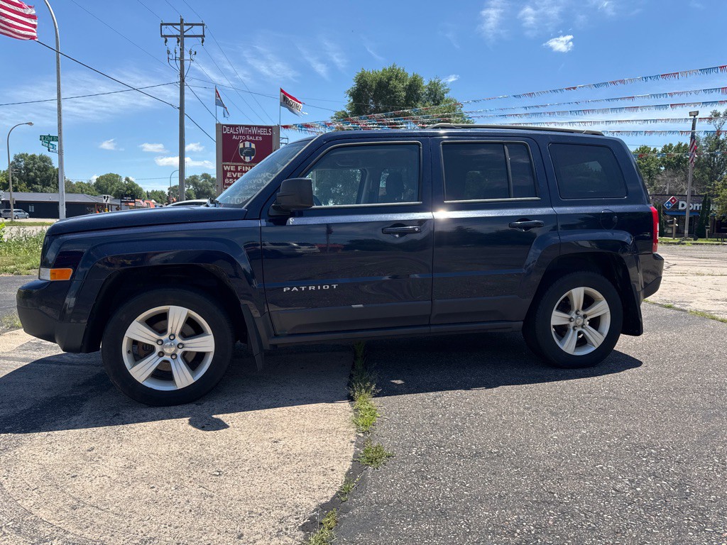 2013 Jeep Patriot Image 2