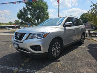 Image for 2017 Nissan Pathfinder S ID: 7631101