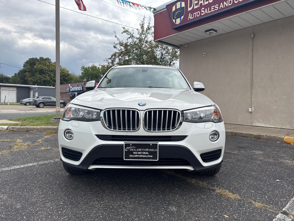 2017 BMW X3 Image 8