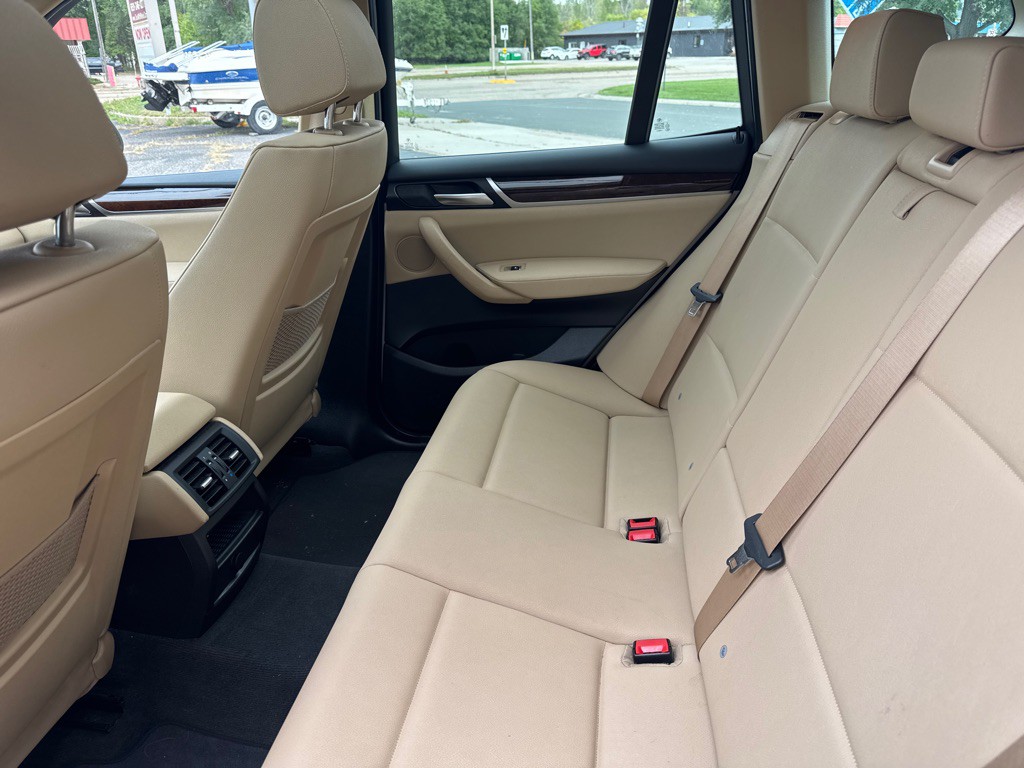 2017 BMW X3 Image 10