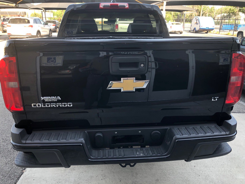 2018 Chevrolet Colorado Image 2