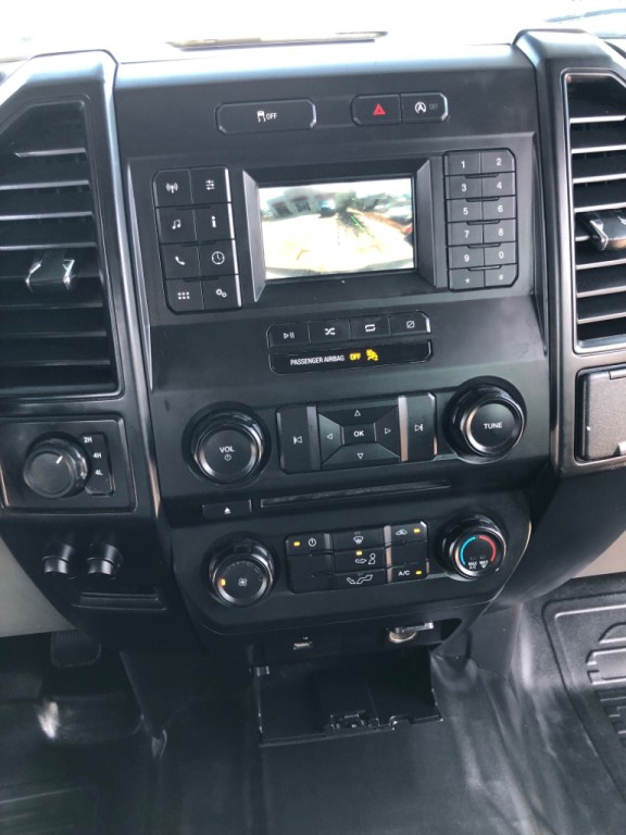 2018 Ford F-150 Image 2