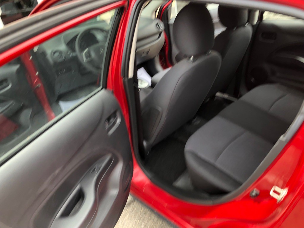2019 Mitsubishi Mirage Image 11