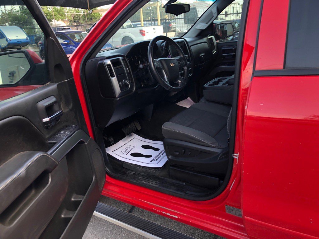 2017 Chevrolet Silverado 1500 Image 3
