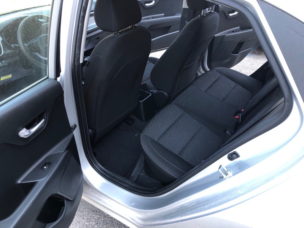2023 Kia Rio Image 9