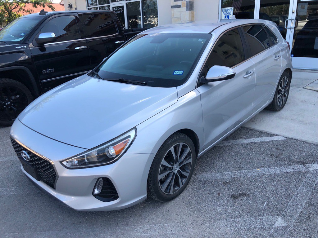 2018 Hyundai Elantra Image 8