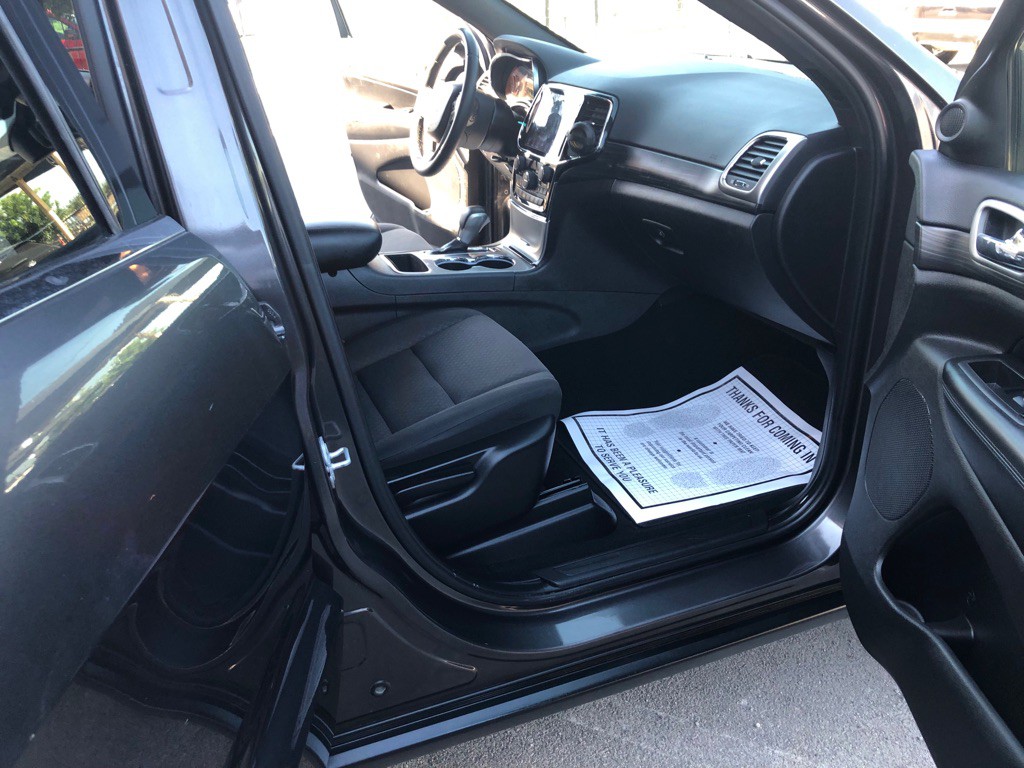 2019 Jeep Grand Cherokee Image 12
