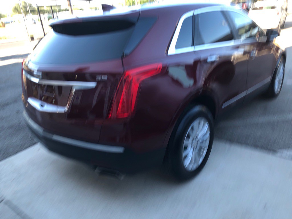 2017 Cadillac XT5 Image 3