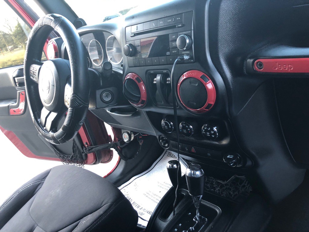 2013 Jeep Wrangler Image 7