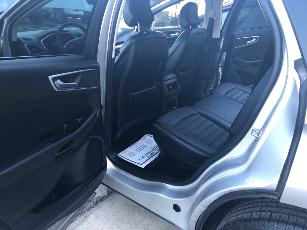 2018 Ford Edge Image 11