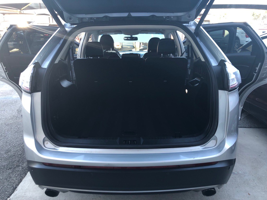 2018 Ford Edge Image 12