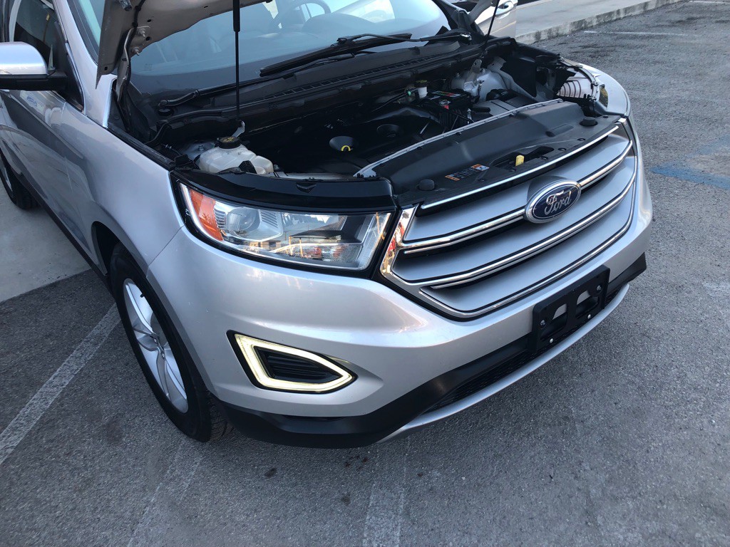2018 Ford Edge Image 16