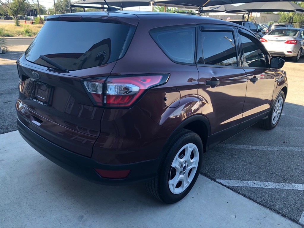 2018 Ford Escape Image 3