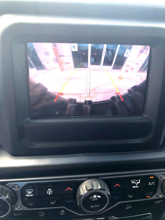 2018 Jeep Wrangler Unlimited Image 3
