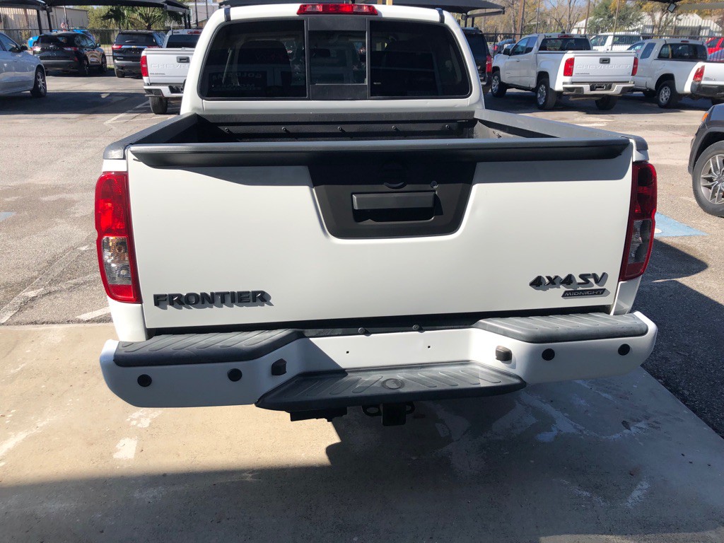 2021 Nissan Frontier Image 10