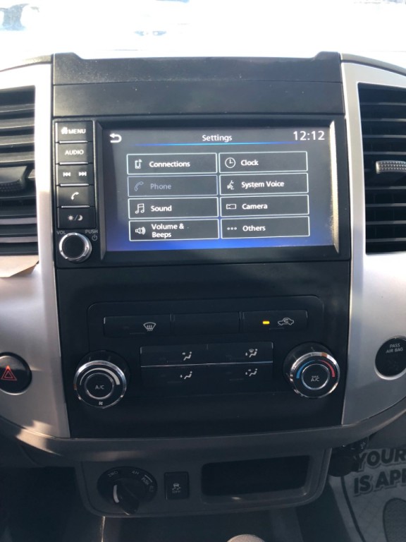 2021 Nissan Frontier Image 21