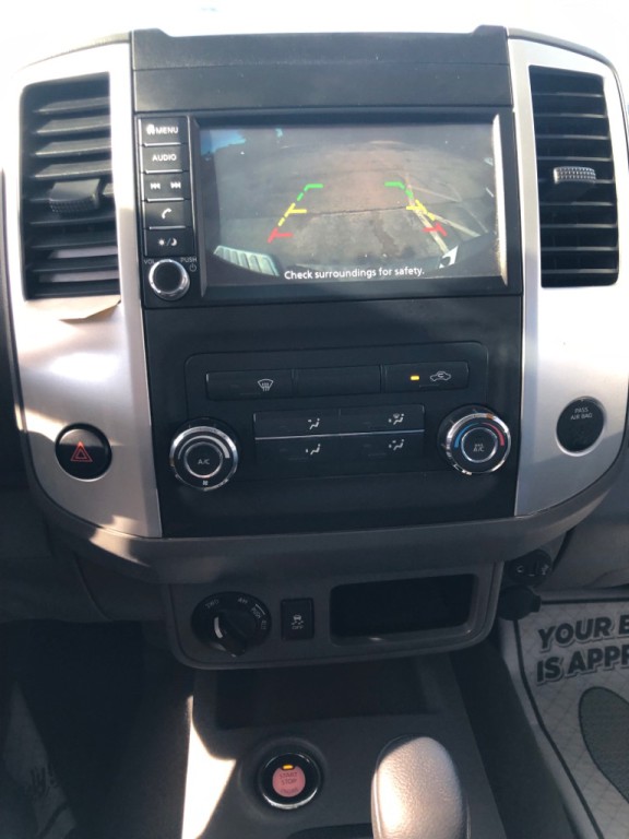 2021 Nissan Frontier Image 22