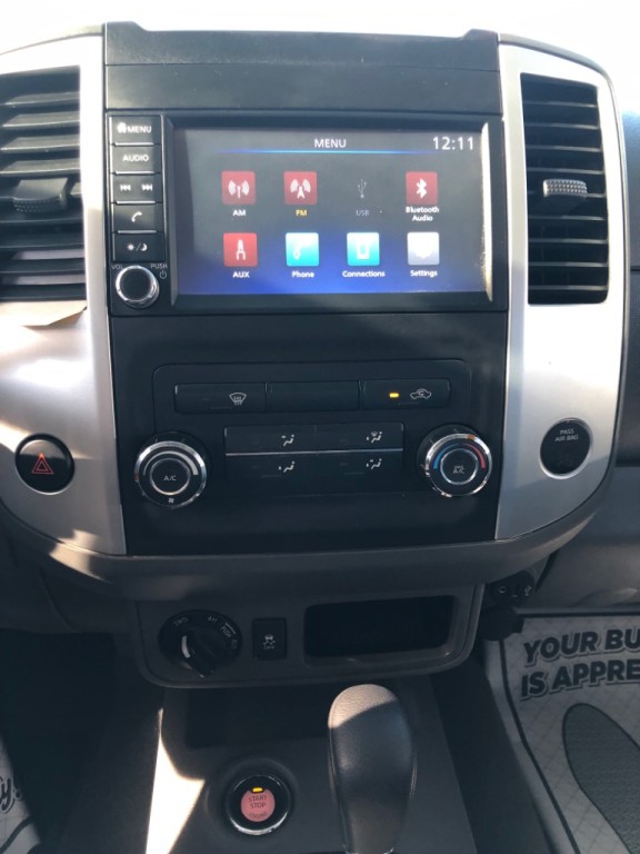 2021 Nissan Frontier Image 40