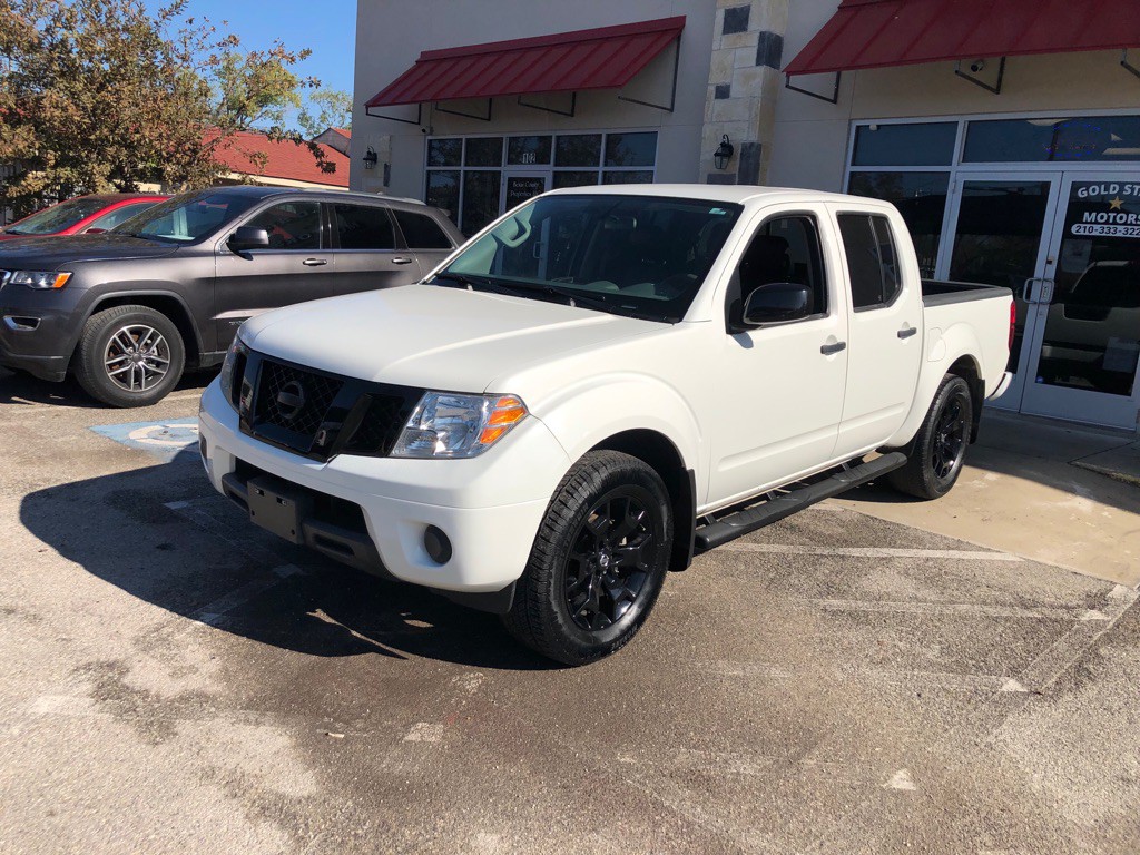 2021 Nissan Frontier Image 1