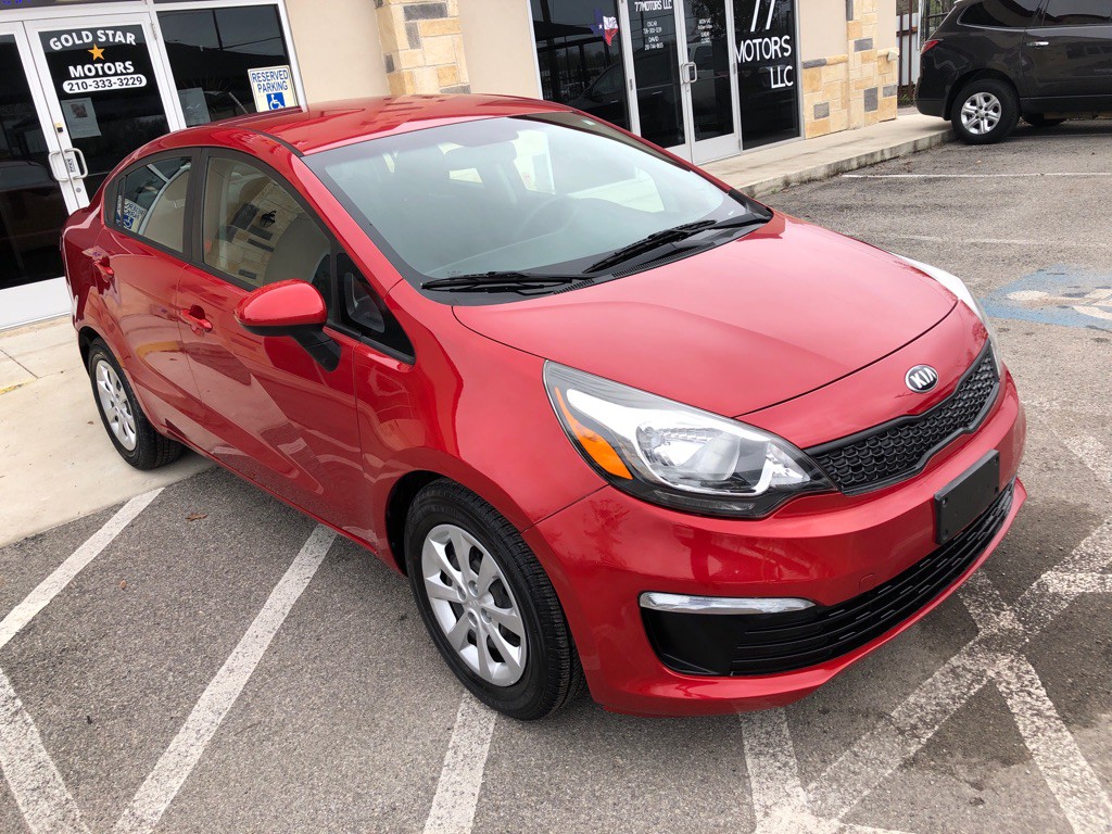 2017 Kia Rio Image 2