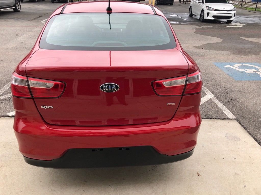 2017 Kia Rio Image 4