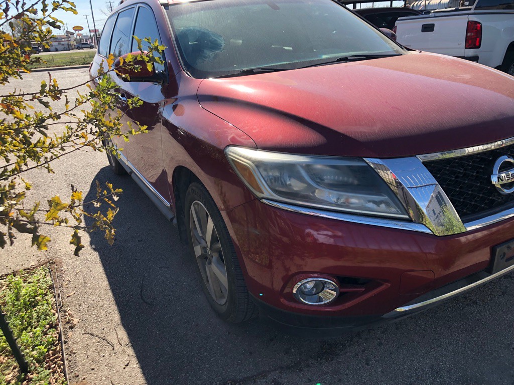 2015 Nissan Pathfinder Image 3