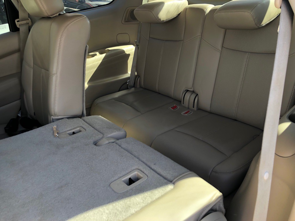 2015 Nissan Pathfinder Image 8