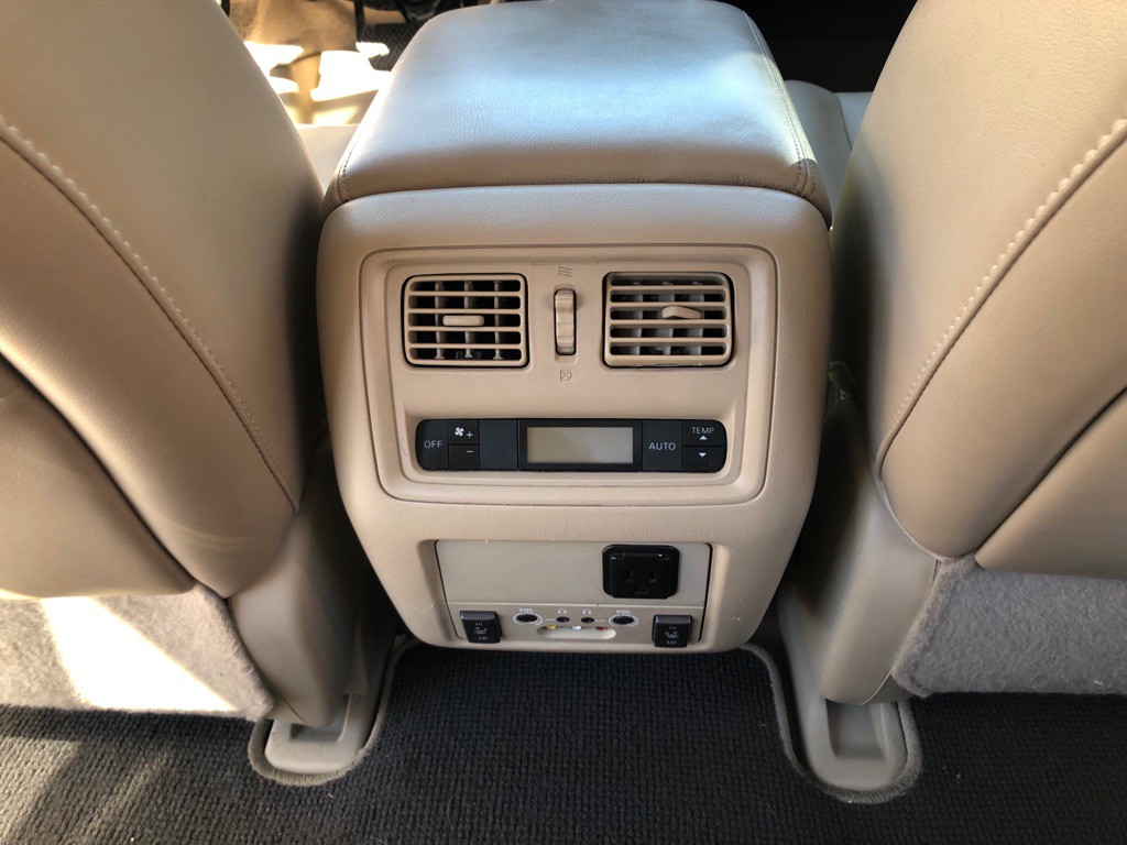 2015 Nissan Pathfinder Image 12