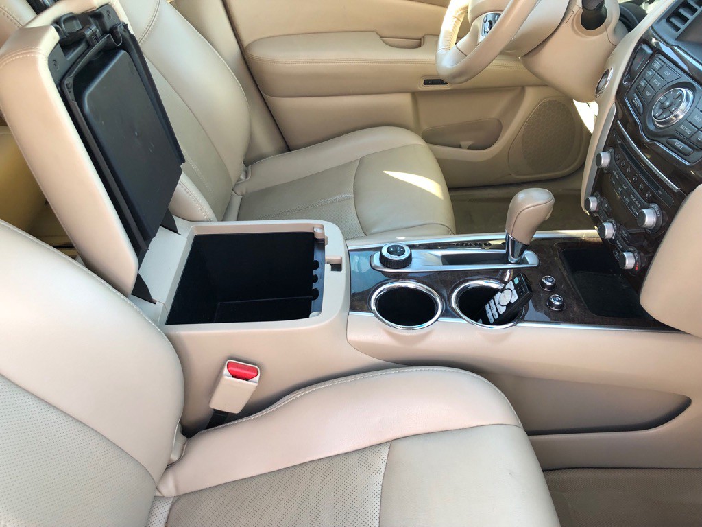 2015 Nissan Pathfinder Image 25