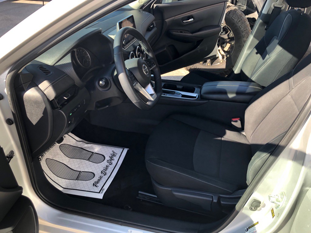 2021 Nissan Sentra Image 25