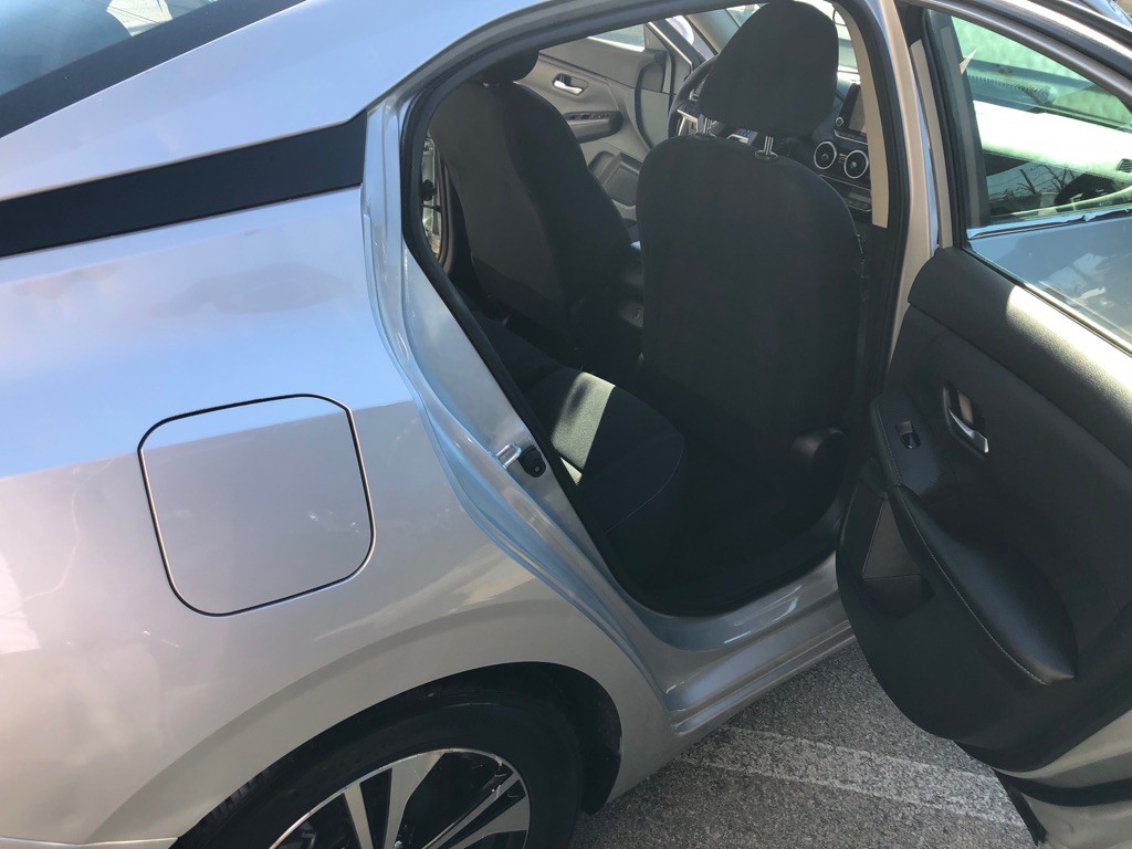 2021 Nissan Sentra Image 26