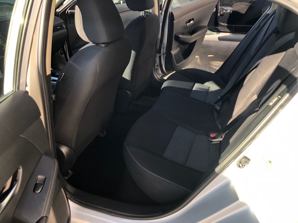 2021 Nissan Sentra Image 27