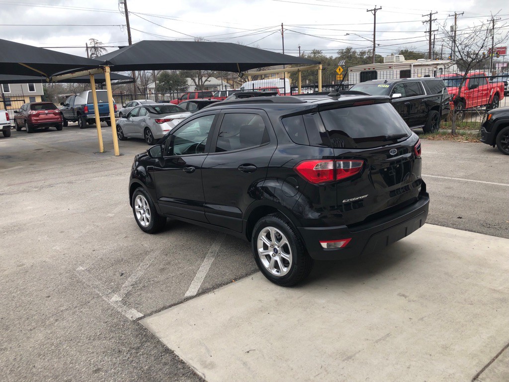 2019 Ford Econoline Image 3