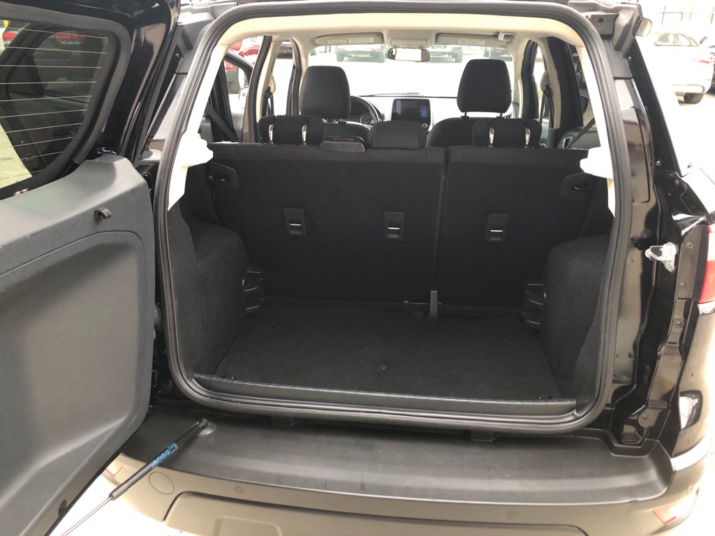 2019 Ford Econoline Image 8