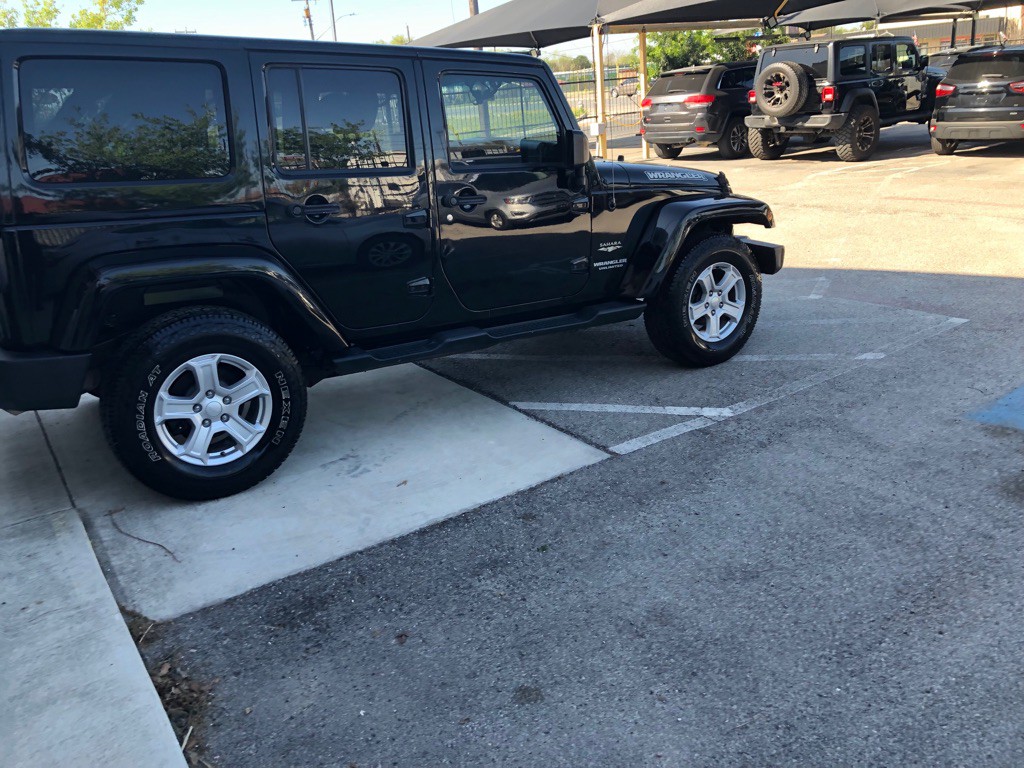 2014 Jeep Wrangler Unlimited Image 3