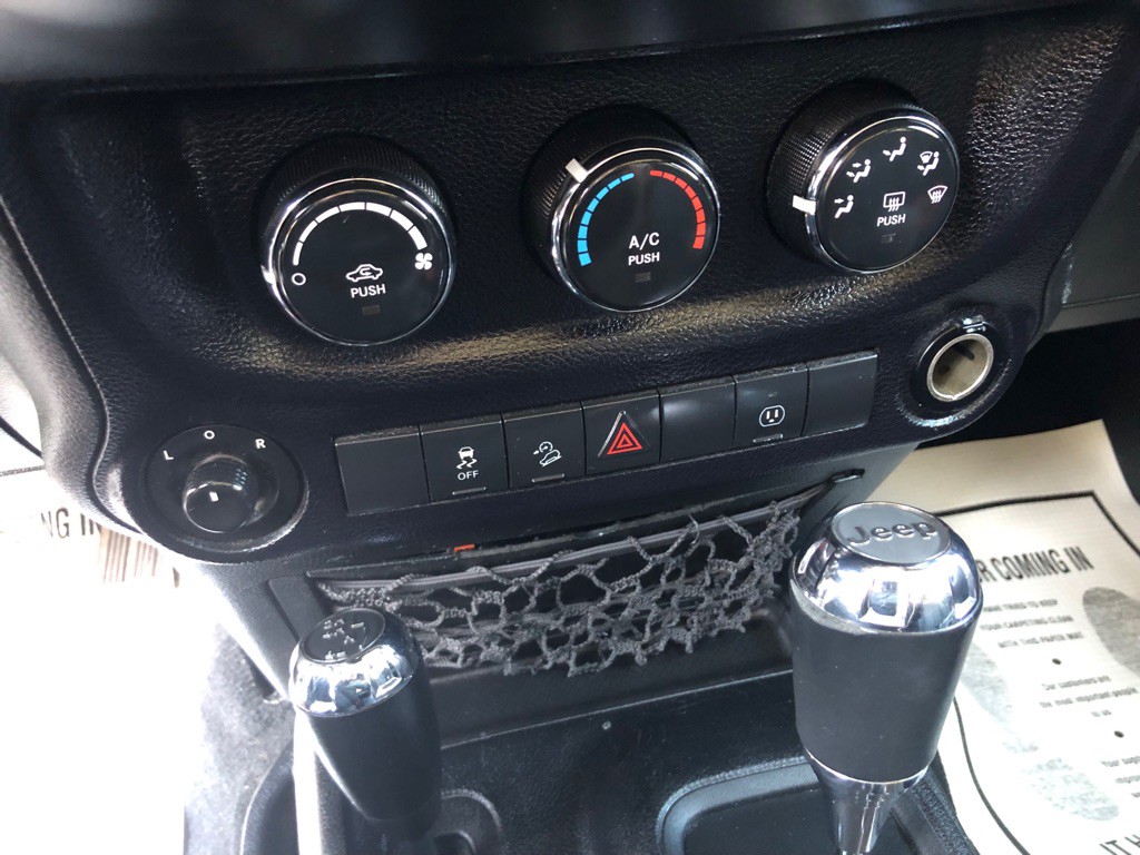 2014 Jeep Wrangler Unlimited Image 10