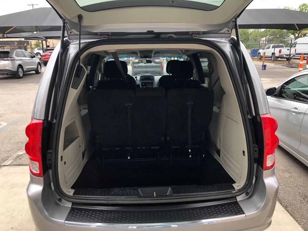 2014 Dodge Grand Caravan Image 6