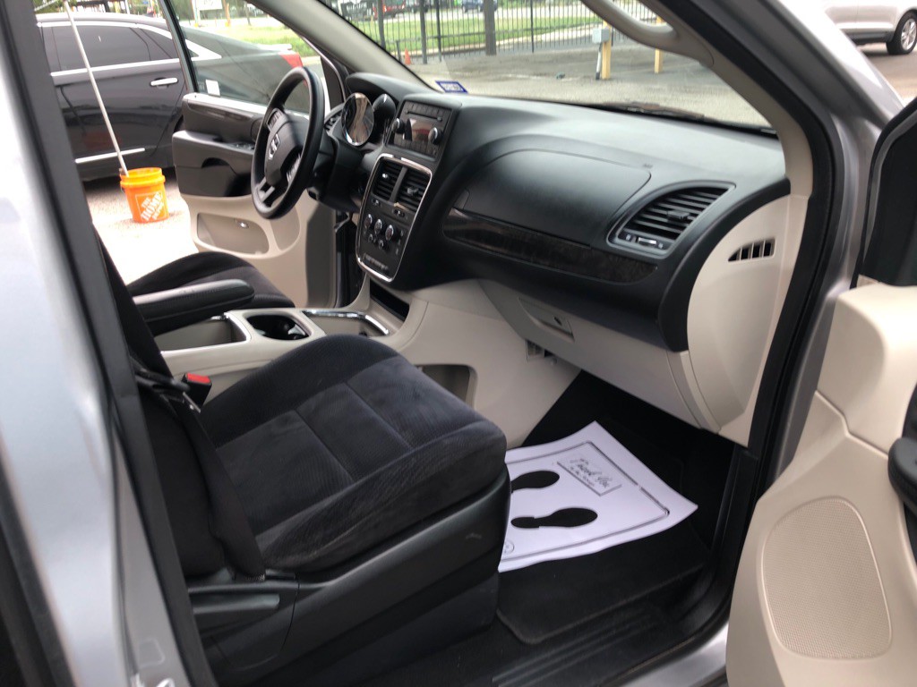 2014 Dodge Grand Caravan Image 11