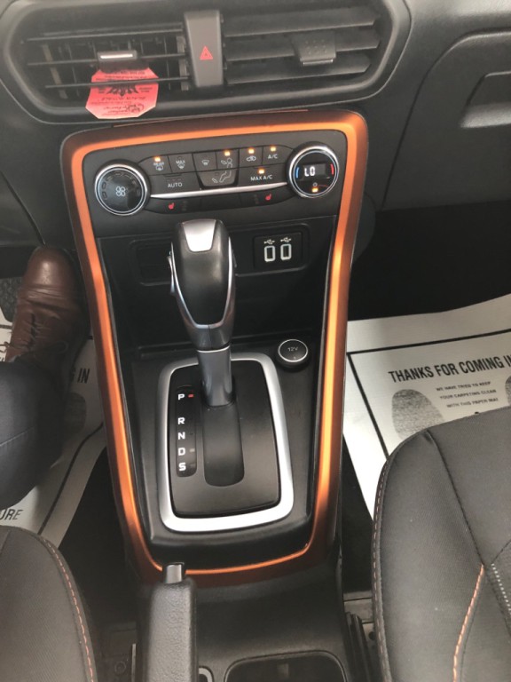 2021 Ford Econoline Image 32